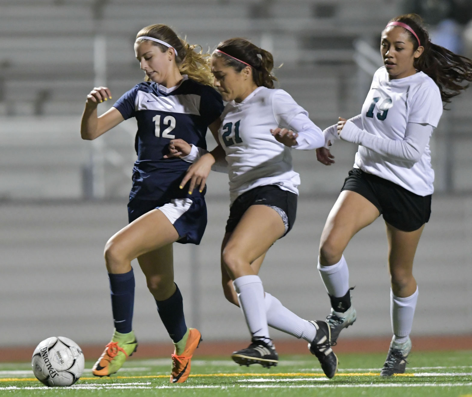 011218 AG PV g soccer 06.jpg
